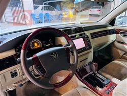 تۆیۆتا کراون